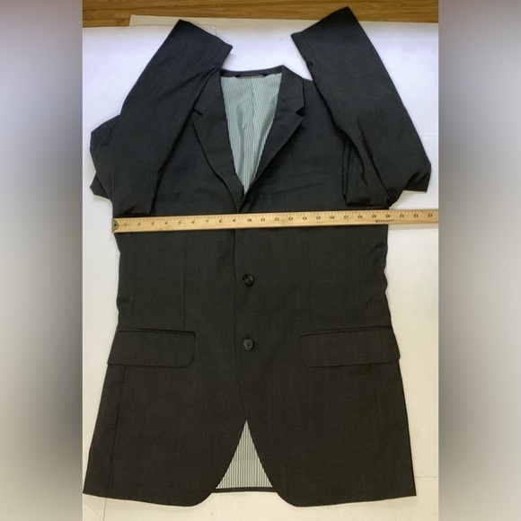 Coppley For  Harry Rosen 1883. Classic Formal 100% Grey wool suit. Size 39. GC - Picture 6 of 15